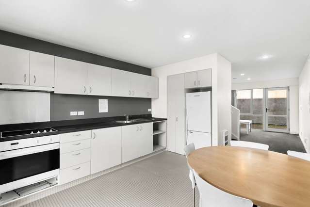 4/340 Lincoln Road Addington_1