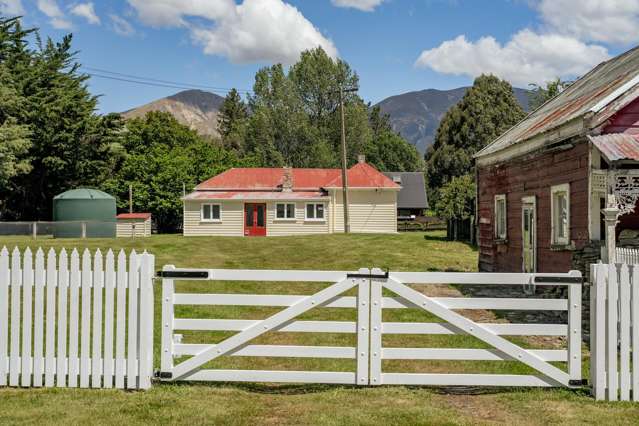 1135 Garston-Athol Highway Athol_1