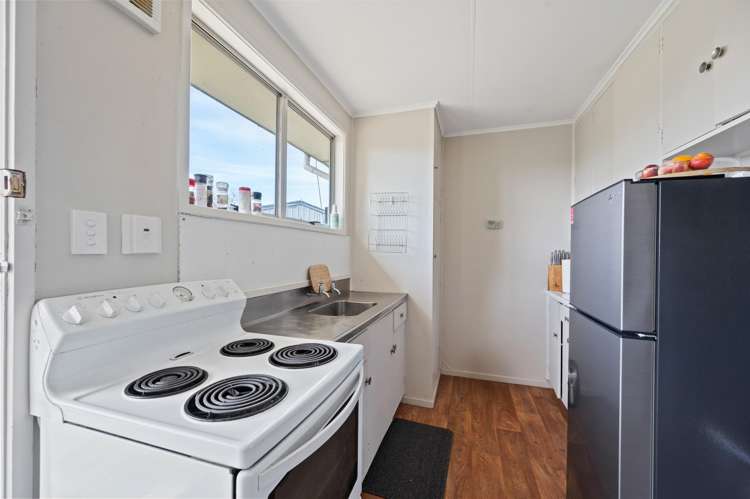 27 Liverpool Crescent Flaxmere_6