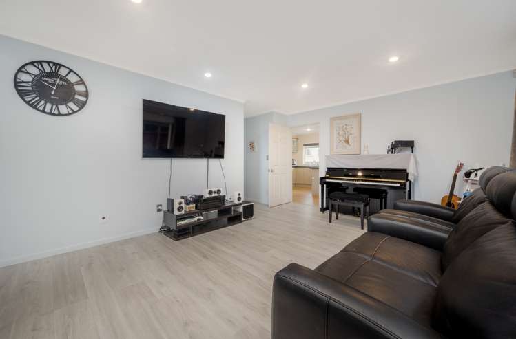 17 Kensway Drive Flat Bush_23