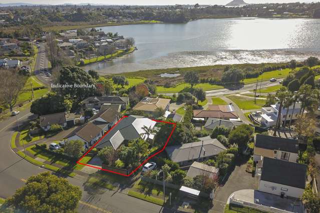 81 James Cook Drive Welcome Bay_1