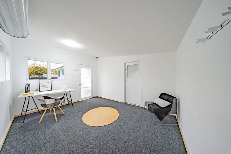 49A Karen Crescent Dinsdale_12