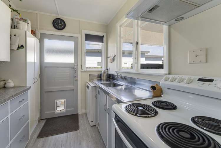 21 Centennial Road_4