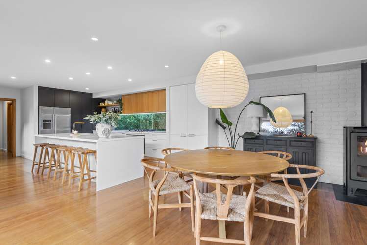 53 Whitfield Street Sumner_8