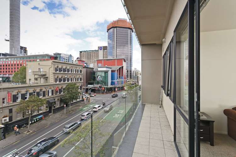 2e/72 Wellesley Street Auckland Central_17