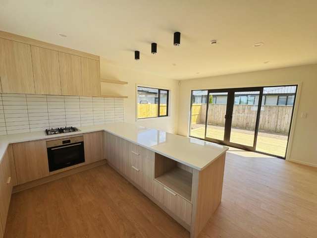 10 Kerekori Way 11373_4