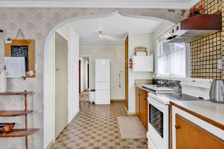 63 Longfellow Road Opunake_8