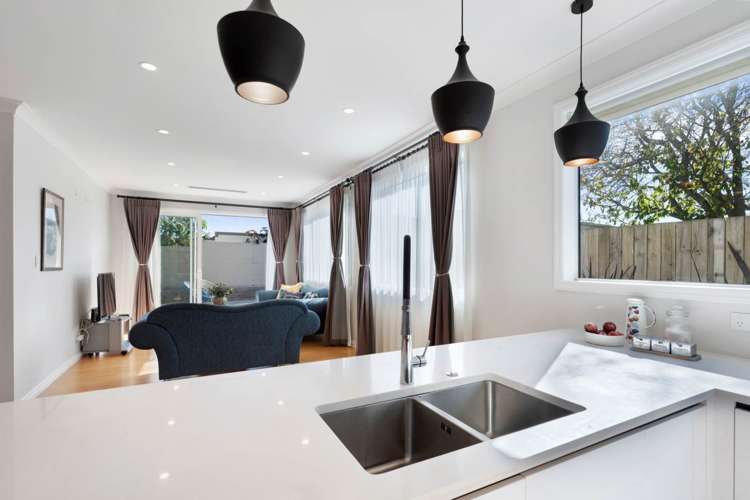 1158a New North Road Mount Albert_22