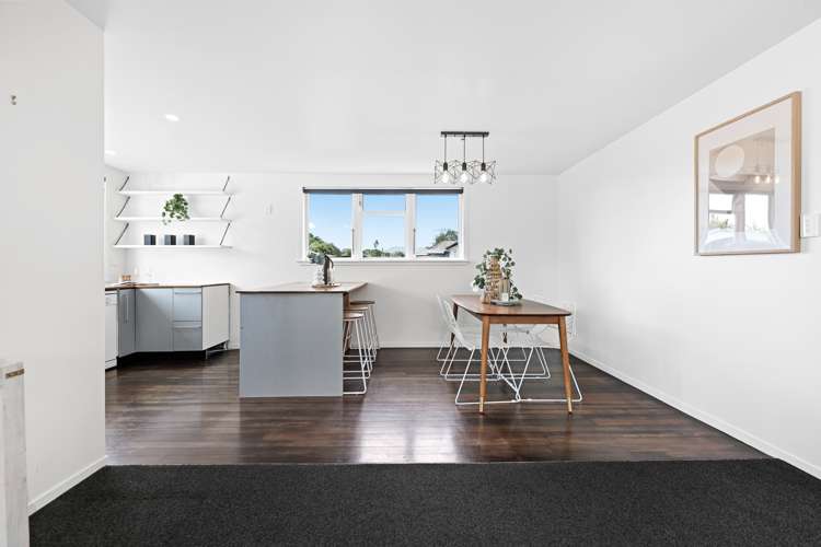 47 Montgomery Crescent Bader_7