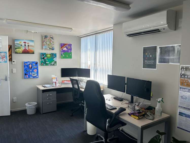 533 Grey Street Hamilton East_10