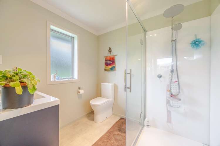 11 Pohutukawa Drive Bay View_5