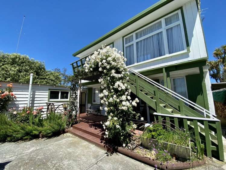 34 Pacific Drive Southbridge_22