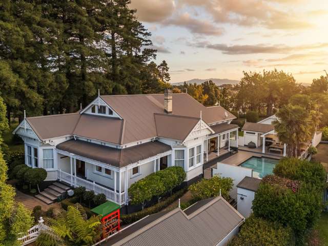 A Landmark Opportunity, Iconic Hamilton Villa
