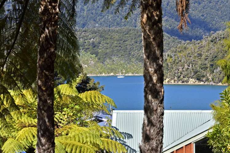 26 Kamahi Road, Tennyson Inlet Marlborough Sounds_23