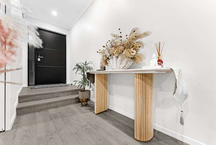 19 Tinaku Road Flat Bush_1