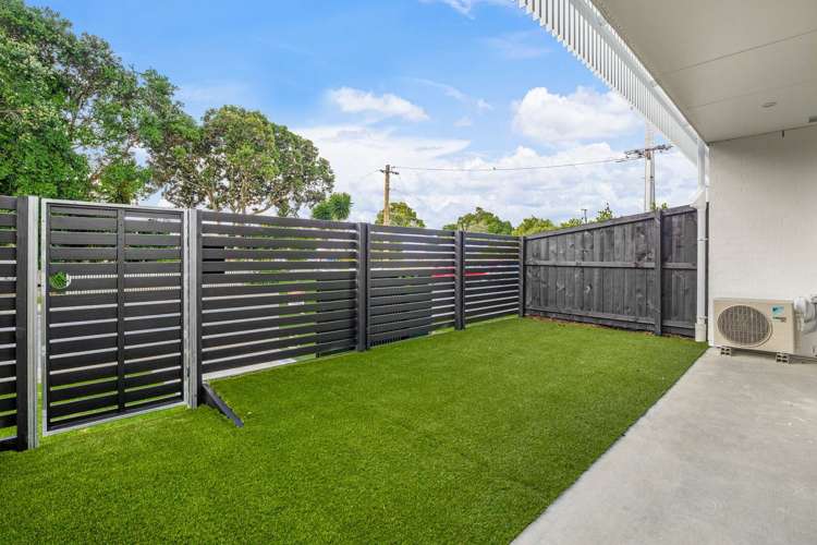 2/11 Paramu Avenue Birkdale_14