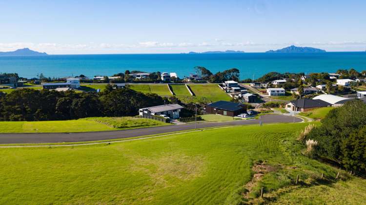 8 Starlight Place Langs Beach_7