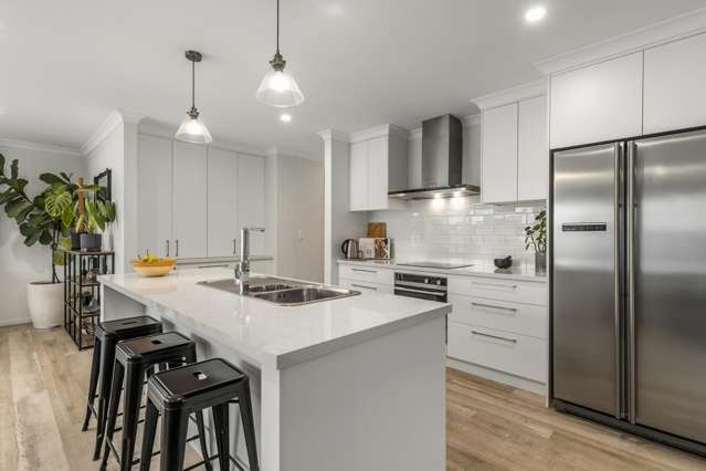 40 Catalina Crescent Burleigh_3