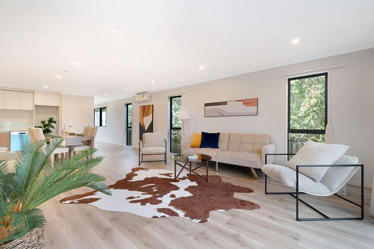 439A West Coast Road Glen Eden_1