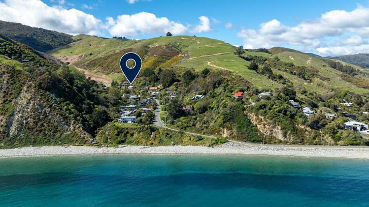 26 Airlie Street Glenduan_23