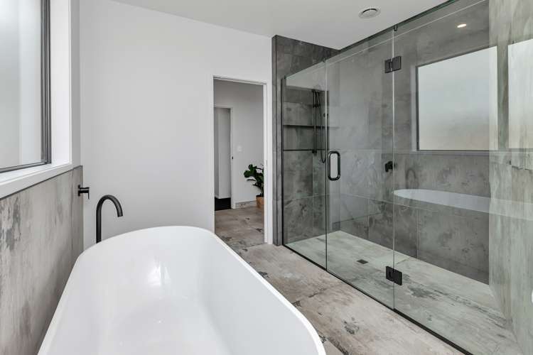 46 Weir Crescent Onerahi_19