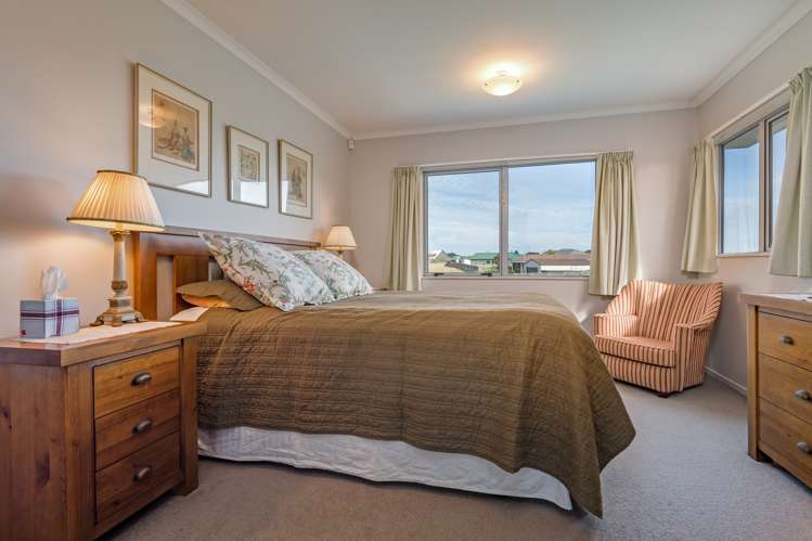 2 Tararua Drive Himatangi Beach_14