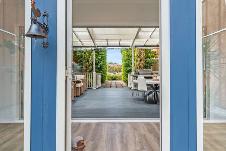 178 Cornwall Road Carterton_13