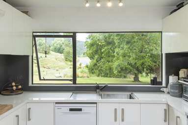 1572 Waimata Valley Road_4