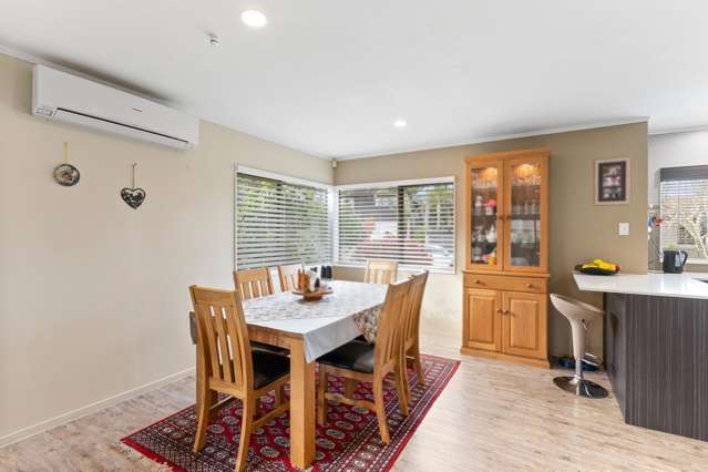 2 Woodview Rise Botany Downs_4