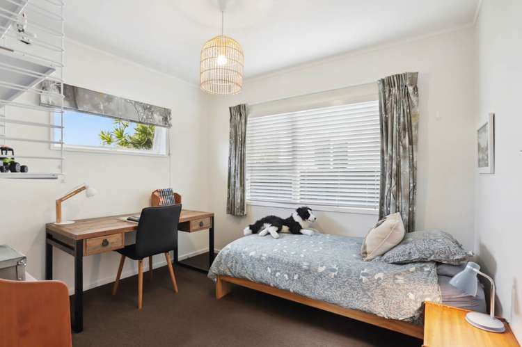 1 Dawnhaven Drive Te Atatu Peninsula_14