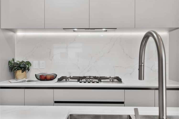 20 Furlough Road Opaheke_14