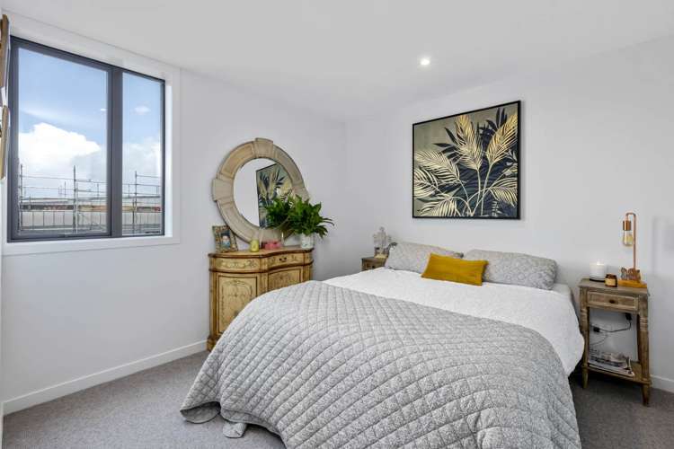 9/40 Waiparaheka Drive Milldale_5