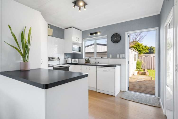 111 Wattle Place Whangamata_11