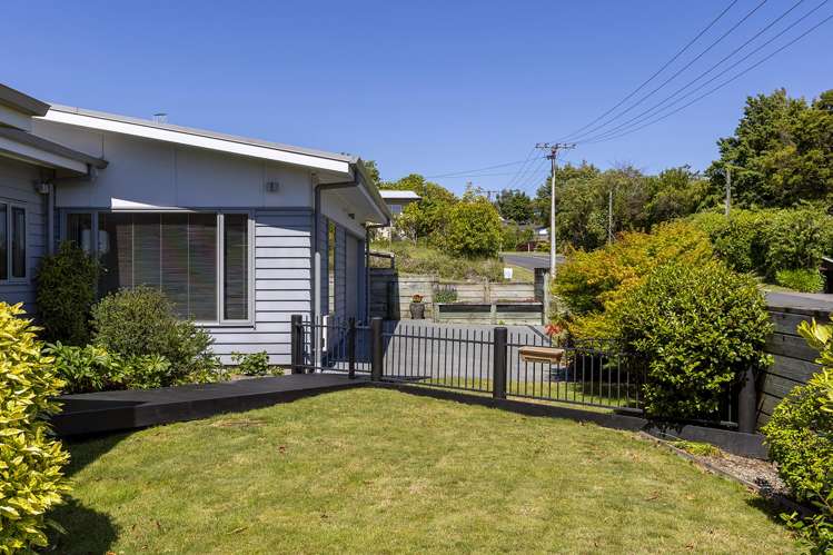 2/30 Ingle Avenue Waipahihi_29