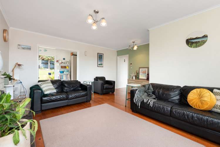8b Esk Street Parkvale_7