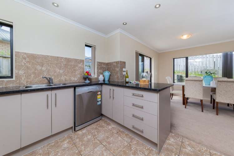 75 Kirikiri Drive Papakura_10