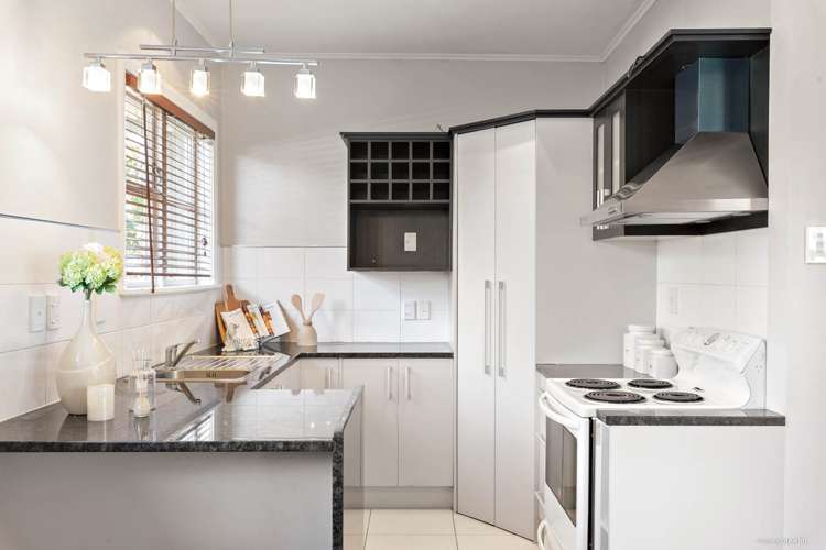 1083 Dominion Road Mount Roskill_8