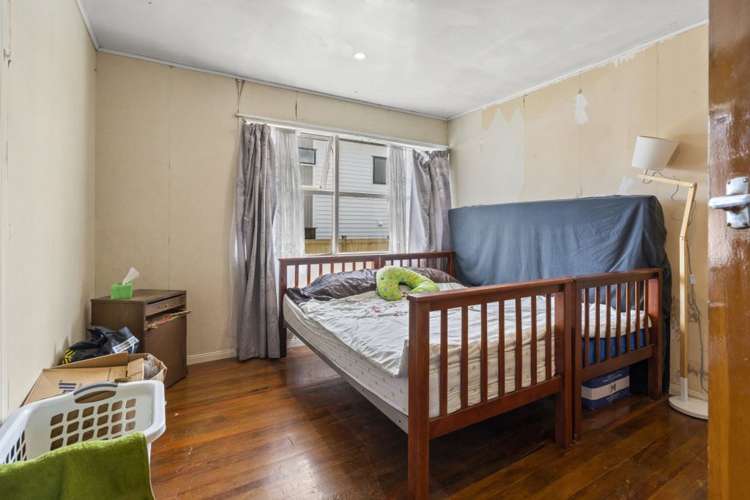 145 Portage Road New Lynn_9