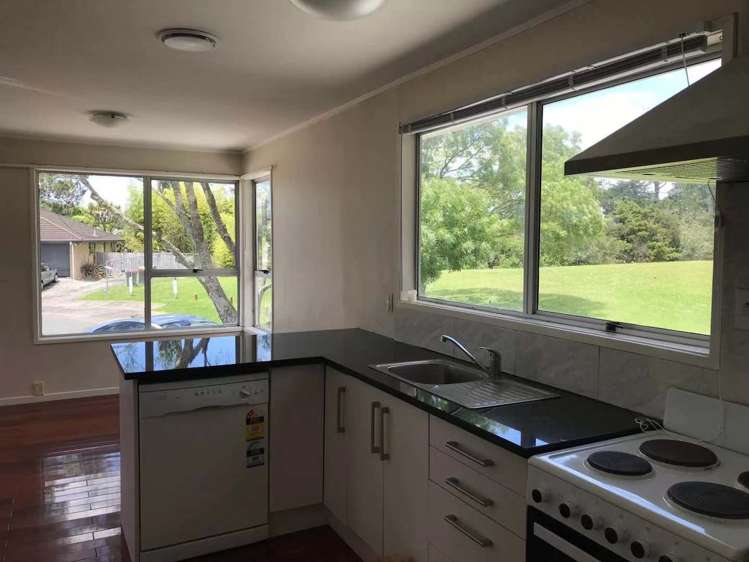 15 Pixie Place Pakuranga Heights_5