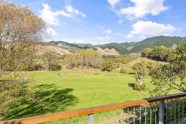 84 Derham Road Te Horo_3