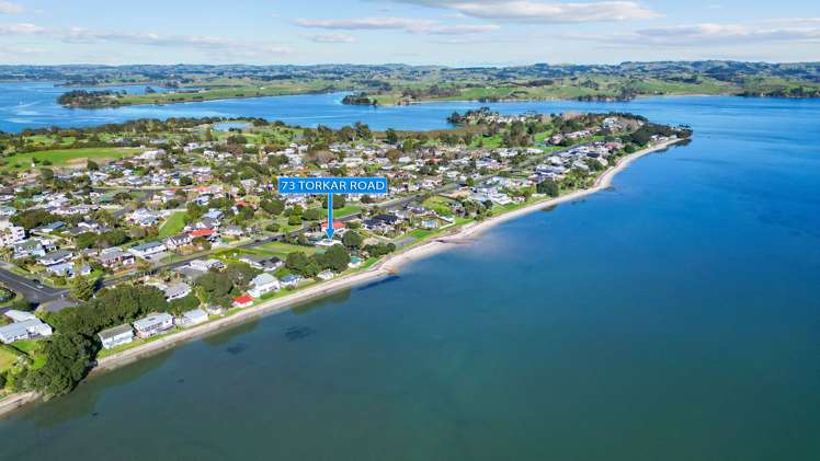 73 Torkar Road Clarks Beach_26