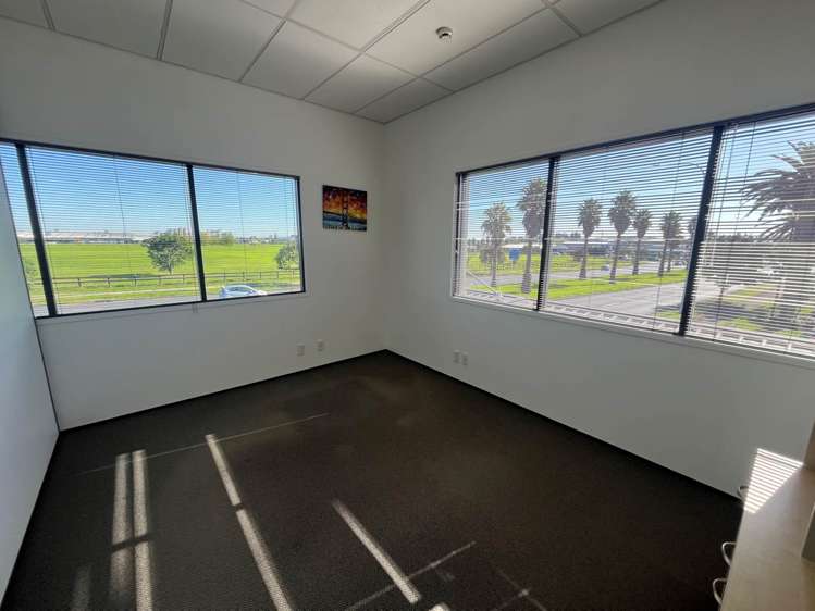 Unit J/277 Te Irirangi Drive Flat Bush_4