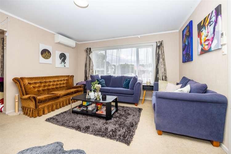 8 Snead Place Hamilton East_4