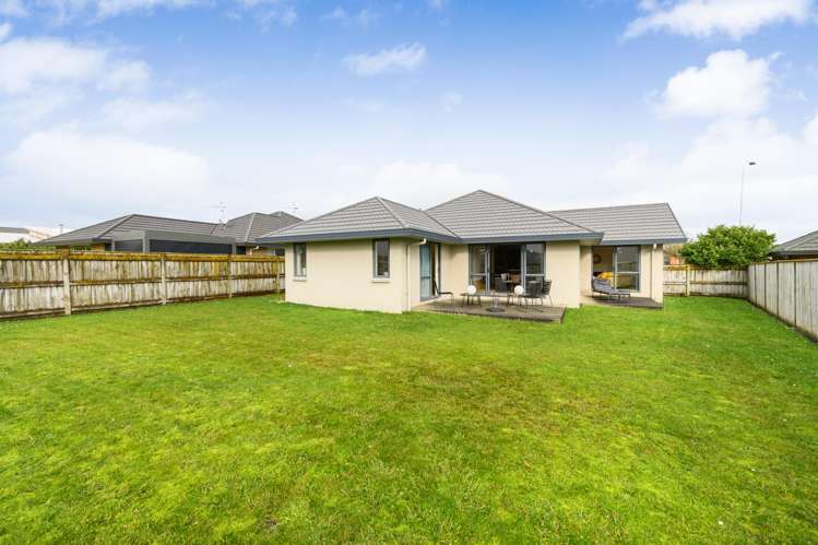 161 Pacific Drive Fitzherbert_22