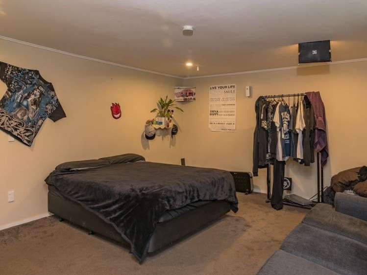 77 Stanley Crescent Beachville_26