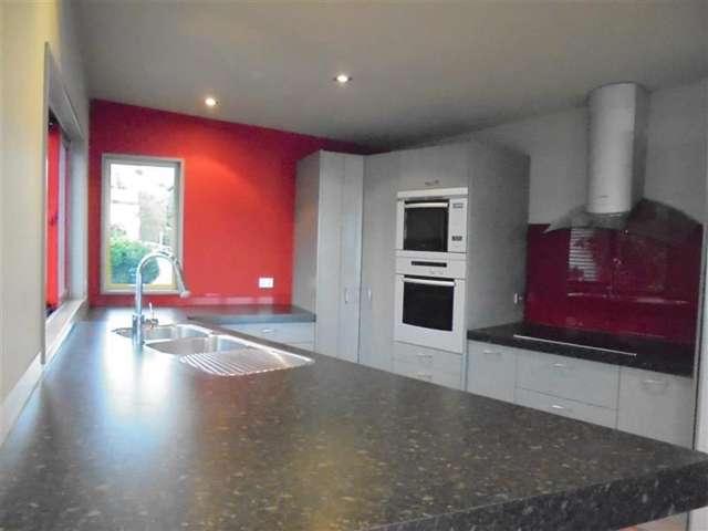 23 Commodore Place Britannia Heights_1