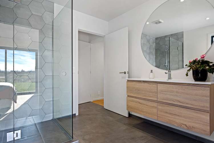 17 Te Hurunui Drive Pegasus_10