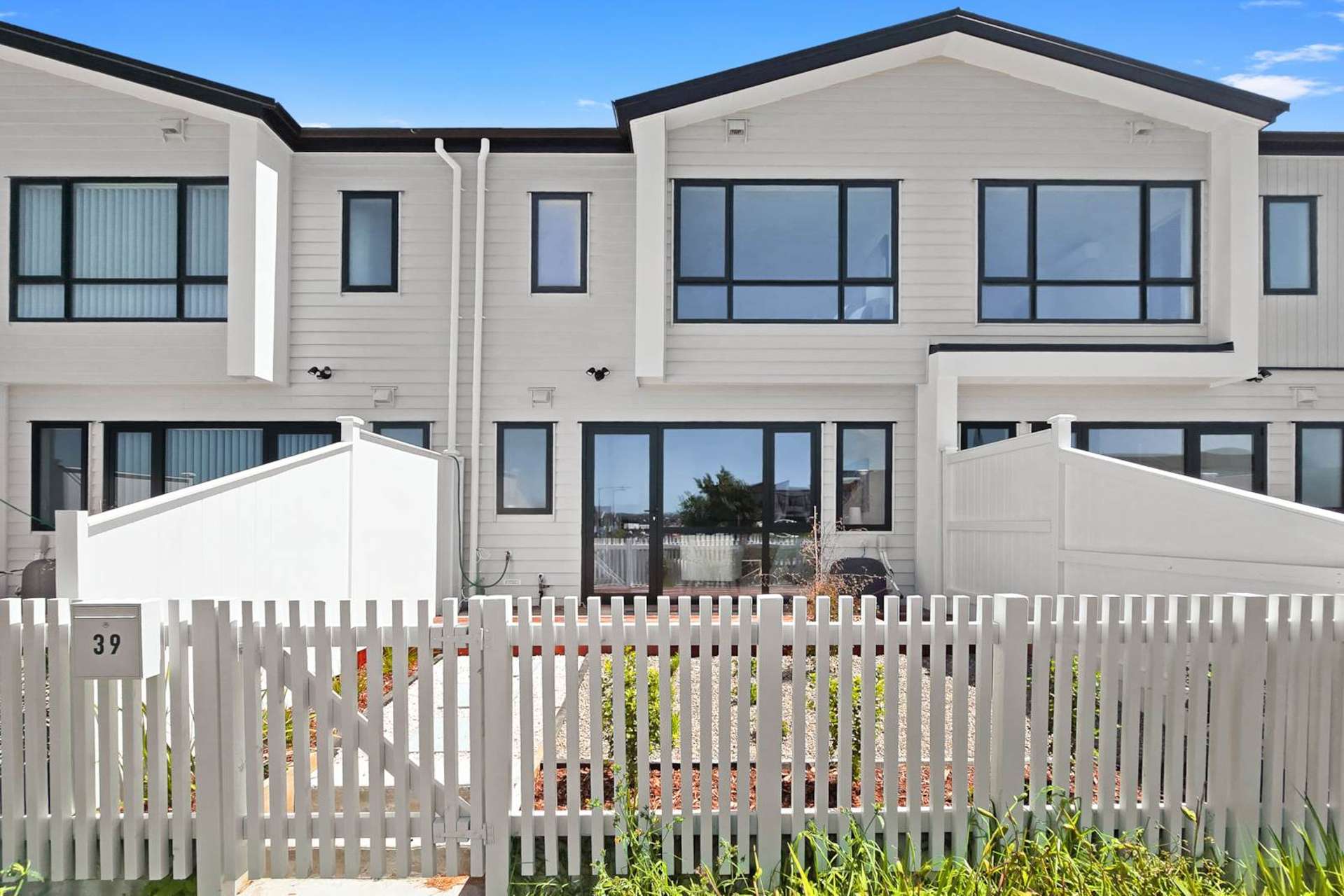 39 Observation Green Hobsonville_0