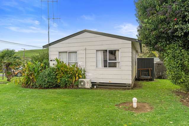 7 James Avenue Pukemiro_2