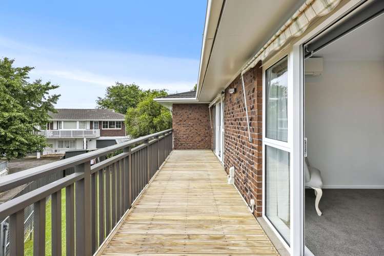 16 Andrea Place Sunnyhills_19